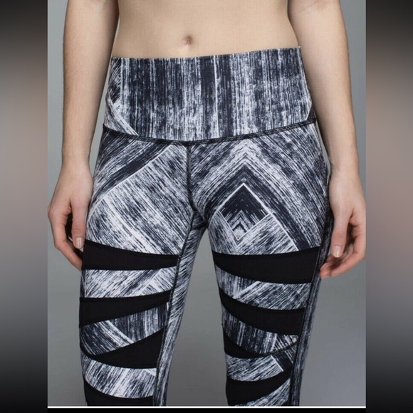 Lululemon High Times Pant Heat Wave 7/8 Leggings Size 4 Limited Edition - Picture 3 of 8